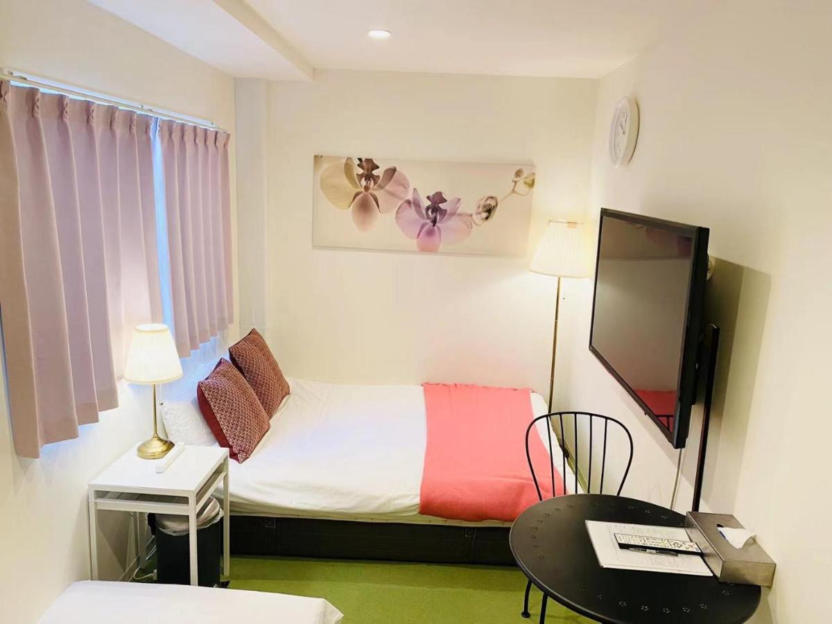 Namba Garden Square Apartment Osaka Exterior photo