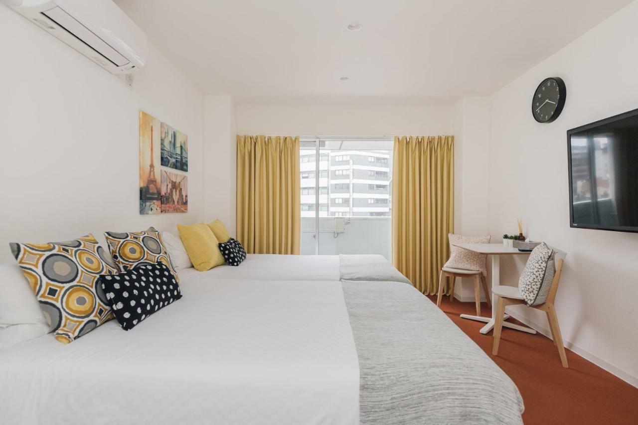 Namba Garden Square Apartment Osaka Exterior photo